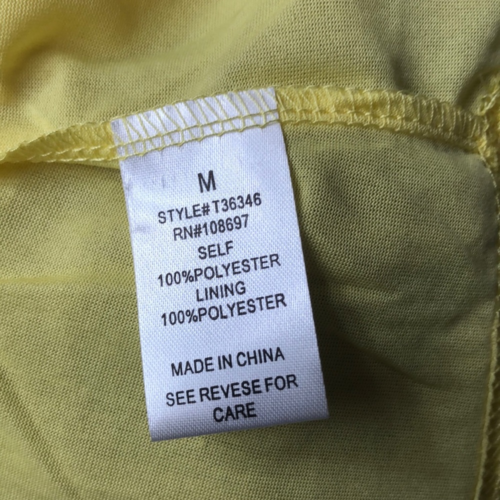 Sweet Rain tank top v-neck yellow metallic Medium - Picture 6 of 8